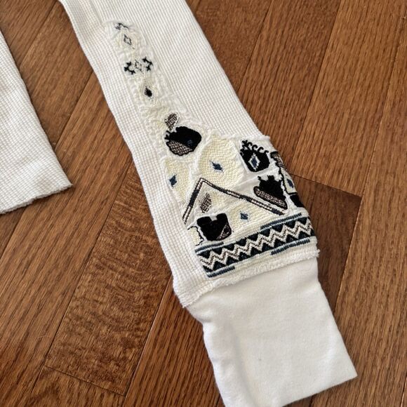 Free People Shirt Womens Medium Waffle Knit Thermal Embroidered Long Sleeve Boho - Picture 9 of 10
